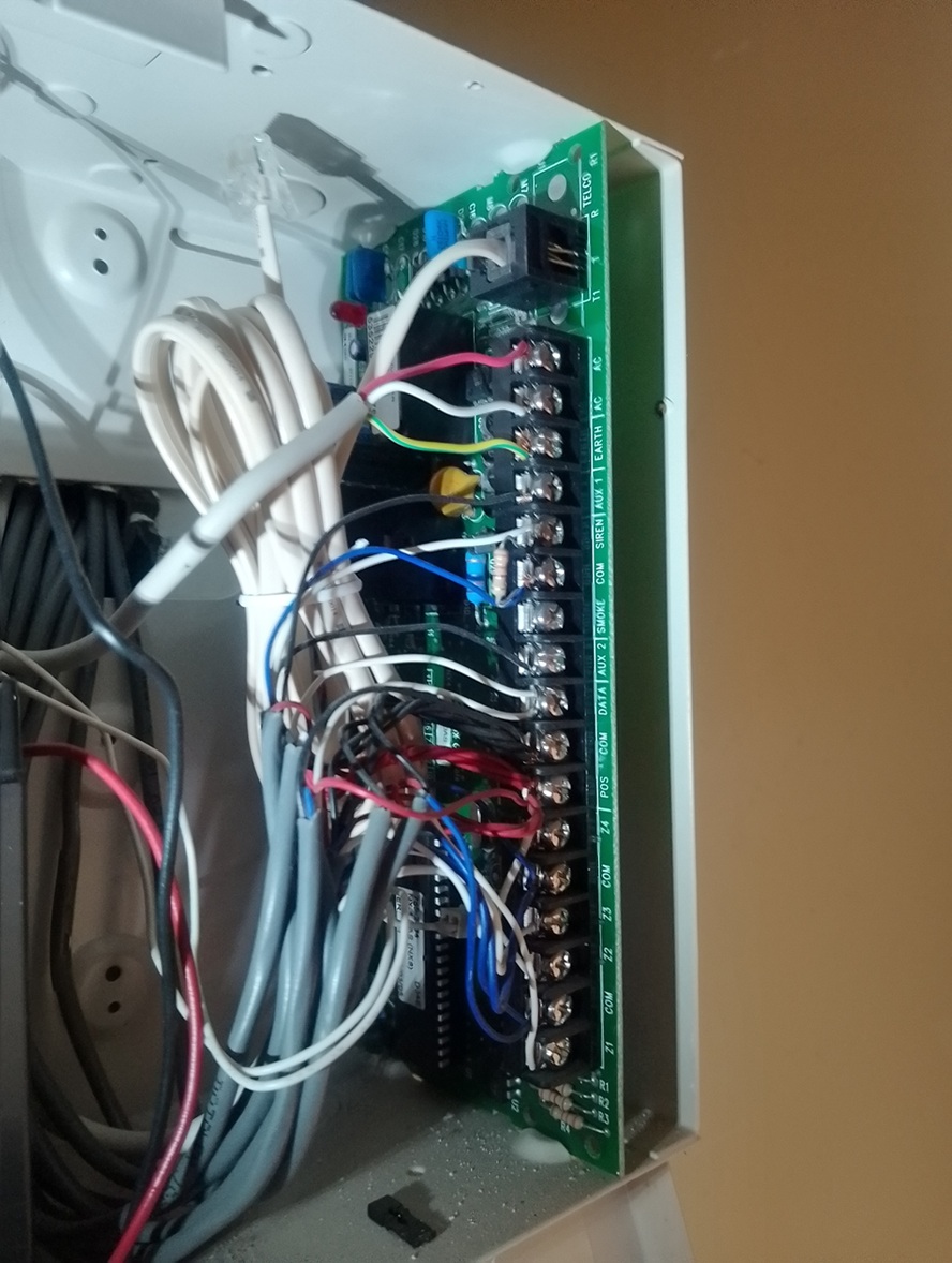 Hills Reliance control panel